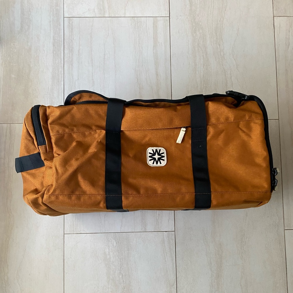 Walker Goods Valley Duffle Bag in Rust